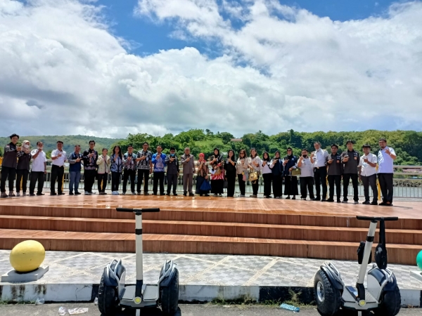 BPOM Palangkaraya Berkunjung ke Pasar Wisata Sumpang Minangngae